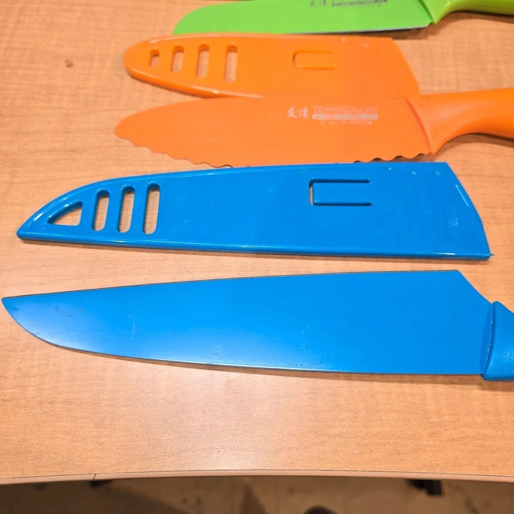 Colorful 5-piece set of Tomodachi Knives with Sheath Covers Hampton‎ Forge LTD